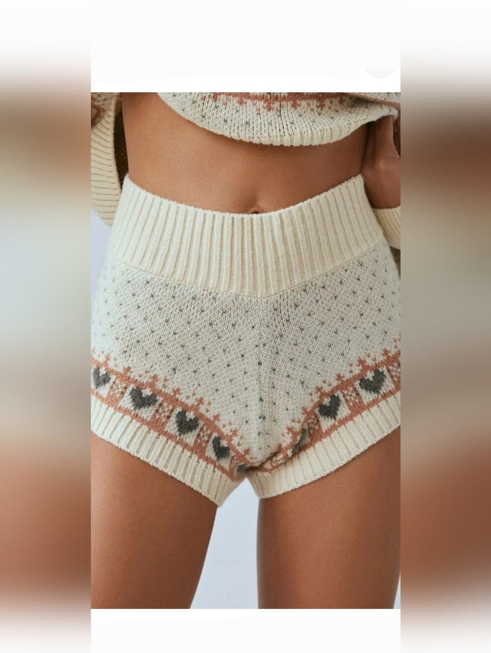 Out From Under UO Catching Feelings cream multi fuzzy lounge micro shorts size S - Picture 4 of 7